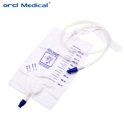 Clinic Urologie Eengebruikte medische PVC-urine-afvoerzakken met bemonsteringspoort